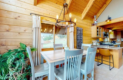 Lake Hatcher Park House | 112 m² House ∙ 1 bedroom ∙ 4 guests