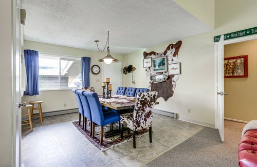 Carbondale Apartment | 115 m² Apartment ∙ 3 bedrooms ∙ 6 guests