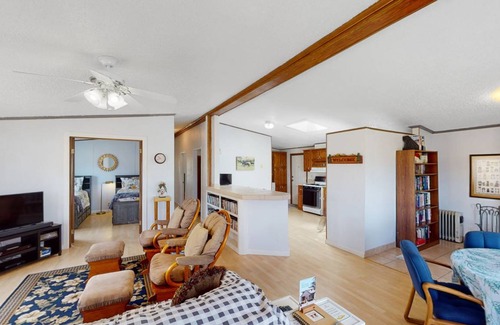 Florissant House | 119 m² House ∙ 3 bedrooms ∙ 6 guests
