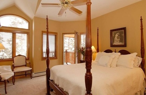 Summit County Cabin | 12 BR/12.5 Bath - Perfect for group vacations reunions, retreats, small weddings