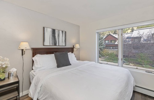 Telluride Apartment | 121 m² Apartment ∙ 2 bedrooms ∙ 6 guests