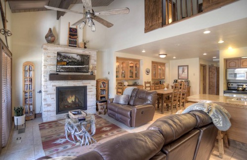 Purgatory Condo | 121 m² Condo ∙ 2 bedrooms ∙ 6 guests