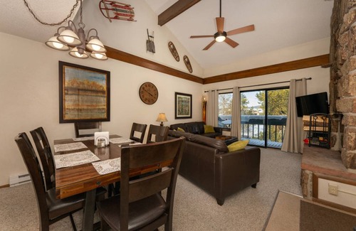 Fraser Condo | 121 m² Condo ∙ 3 bedrooms ∙ 8 guests