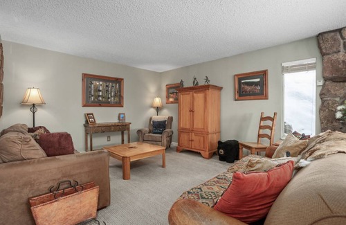 Steamboat Springs Condo | 125 m² Condo ∙ 3 bedrooms ∙ 9 guests