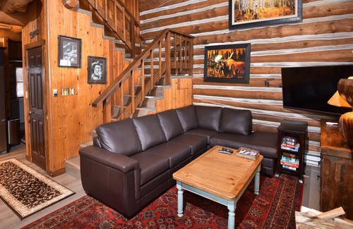 Timbercreek Lodges House | 129 m² House ∙ 3 bedrooms ∙ 8 guests