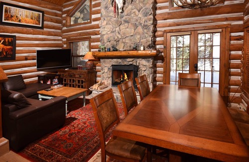 Timbercreek Lodges House | 129 m² House ∙ 3 bedrooms ∙ 8 guests