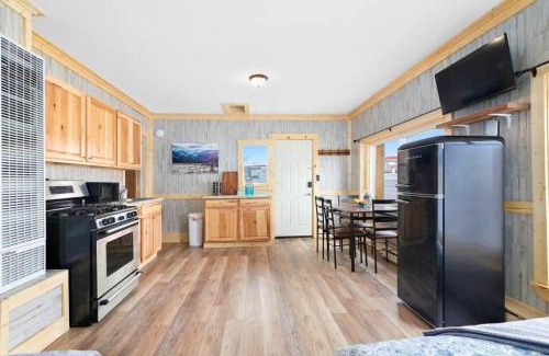 Leadville Apartment | 12Private Room with Kitchen Dog Friendly Leadville