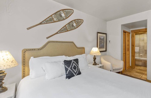 Mountain Village Apartment | 130 m² Apartment ∙ 1 bedroom ∙ 4 guests