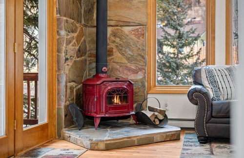 Downieville-Lawson-Dumont House | 130 m² House ∙ 2 bedrooms ∙ 4 guests