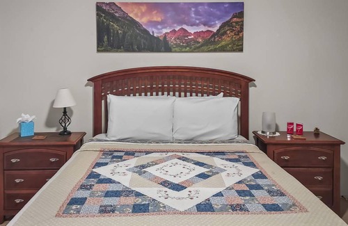 Montrose House | 134 m² House ∙ 3 bedrooms ∙ 6 guests