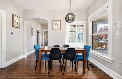 University North House | 138 m² House ∙ 4 bedrooms ∙ 9 guests