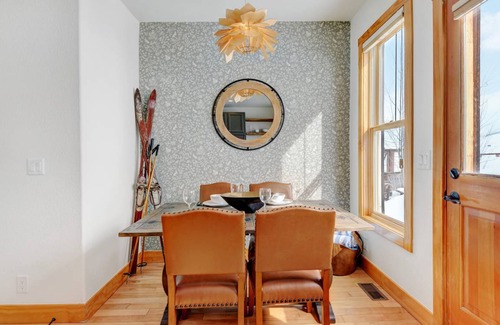 Grand Elk Ranch House | 139 m² House ∙ 2 bedrooms ∙ 7 guests