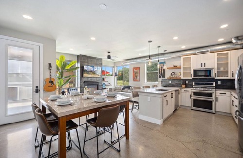 Old Town North House | 139 m² House ∙ 3 bedrooms ∙ 8 guests