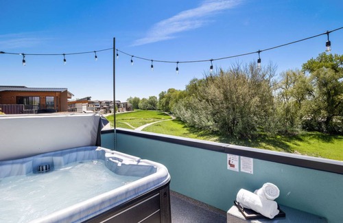 Old Town North House | 139 m² House ∙ 3 bedrooms ∙ 8 guests