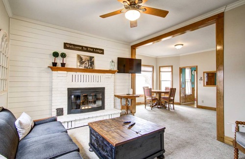 Monument House | 141 m² House ∙ 3 bedrooms ∙ 6 guests