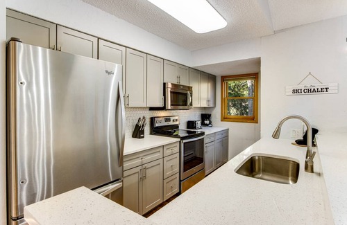 Baldy Mountain House | 143 m² House ∙ 2 bedrooms ∙ 6 guests