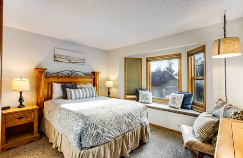 Baldy Mountain House | 143 m² House ∙ 2 bedrooms ∙ 6 guests