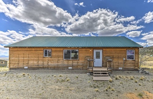 Warm Springs House | 150 m² House ∙ 3 bedrooms ∙ 10 guests