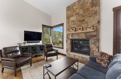 Silverthorne House | 152 m² House ∙ 3 bedrooms ∙ 8 guests