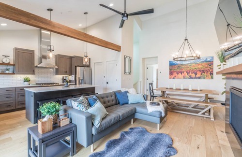 Ridgway House | 154 m² House ∙ 3 bedrooms ∙ 6 guests