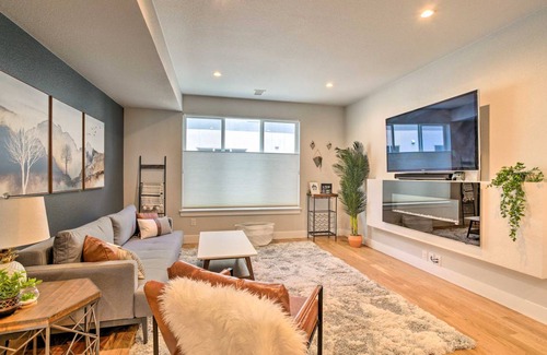 West Colfax Apartment | 157 m² Apartment ∙ 3 bedrooms ∙ 10 guests