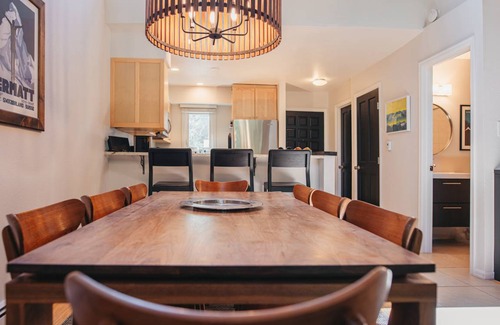 Intermountain Apartment | 158 m² Apartment ∙ 3 bedrooms ∙ 8 guests