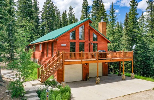 Alma Cabin | 158 m² Cabin ∙ 3 bedrooms ∙ 8 guests