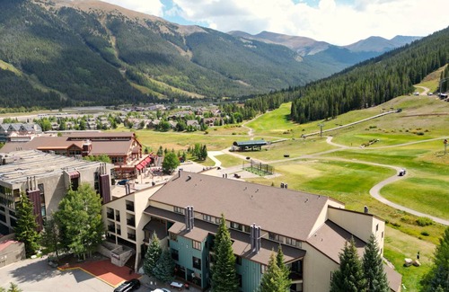 East Village at Copper Condo | 167 m² Condo ∙ 4 bedrooms ∙ 12 guests