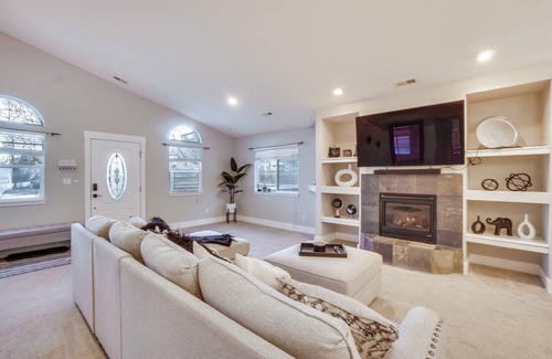 Golden House | 167 m² House ∙ 3 bedrooms ∙ 6 guests