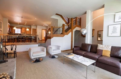 Highlands Townhomes House | 167 m² House ∙ 3 bedrooms ∙ 9 guests