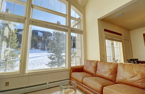 East Village at Copper House | 168 m² House ∙ 4 bedrooms ∙ 10 guests