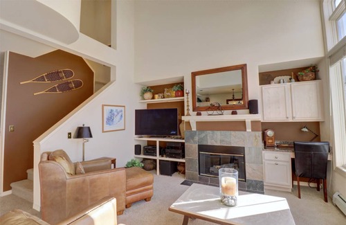 East Village at Copper House | 168 m² House ∙ 4 bedrooms ∙ 10 guests