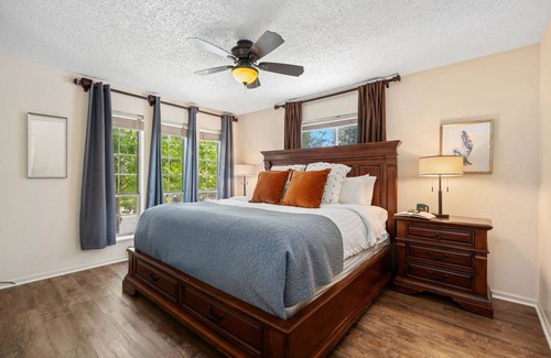 Cedar Village House | 169 m² House ∙ 4 bedrooms ∙ 10 guests