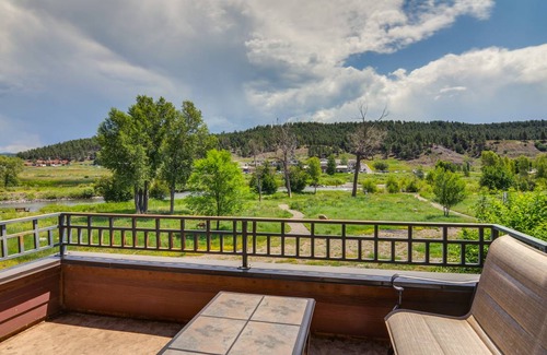 Pagosa Springs Apartment | 170 m² Apartment ∙ 3 bedrooms ∙ 8 guests