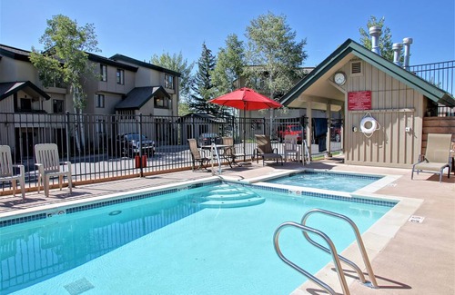 Steamboat Springs Condo | 170 m² Condo ∙ 4 bedrooms ∙ 10 guests