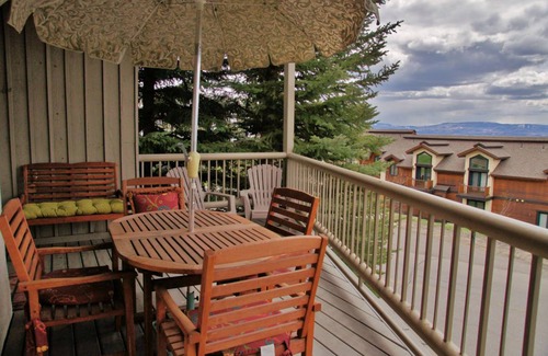 Steamboat Springs Condo | 170 m² Condo ∙ 4 bedrooms ∙ 10 guests