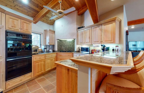 Edwards Condo | 172 m² Condo ∙ 3 bedrooms ∙ 9 guests