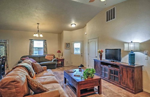 Pagosa Springs Apartment | 176 m² Apartment ∙ 3 bedrooms ∙ 7 guests