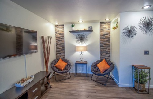 Whittier House | 177 m² House ∙ 3 bedrooms ∙ 6 guests