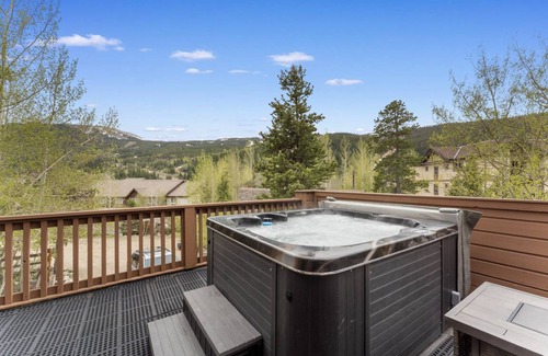 Keystone House | 178 m² House ∙ 3 bedrooms ∙ 8 guests