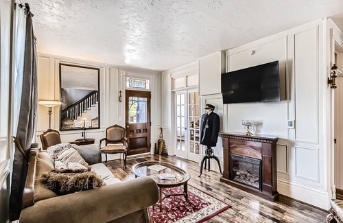 Cripple Creek House | 179 m² House ∙ 4 bedrooms ∙ 8 guests