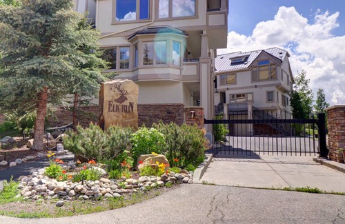 East Village at Copper House | 182 m² House ∙ 4 bedrooms ∙ 11 guests