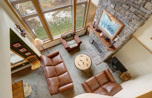 East Village at Copper House | 182 m² House ∙ 4 bedrooms ∙ 11 guests
