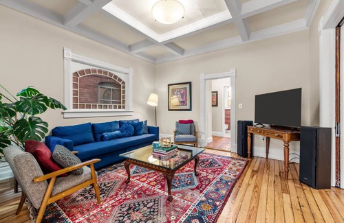 Baker House | 186 m² House ∙ 3 bedrooms ∙ 8 guests