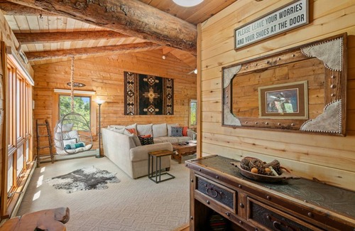 Durango Cabin | 196 m² Cabin ∙ 3 bedrooms ∙ 6 guests