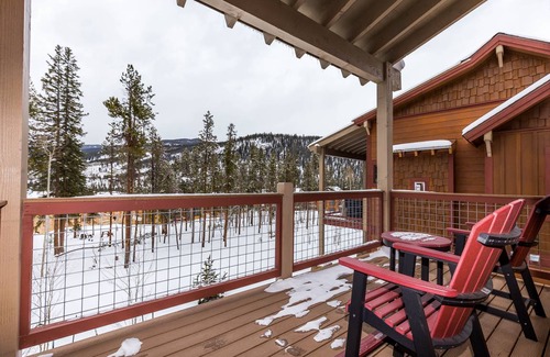 Keystone House | 197 m² House ∙ 3 bedrooms ∙ 10 guests