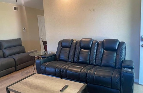 Colorado Springs Apartment | 2-bedroom near hwy. 24 & I-25
