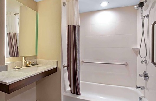 Aurora Hotel | 2-Star Hotel ∙ La Quinta by Wyndham Denver Aurora Medical