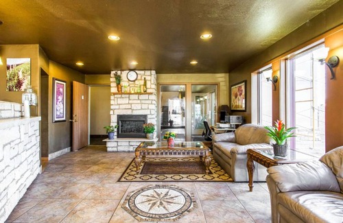 Gunnison Hotel | 20 m² Hotel ∙ 127 guests