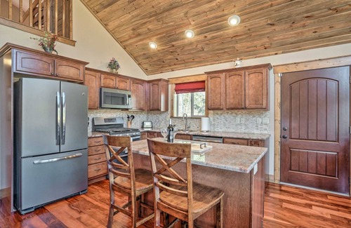 Cripple Creek House | 201 m² House ∙ 4 bedrooms ∙ 8 guests